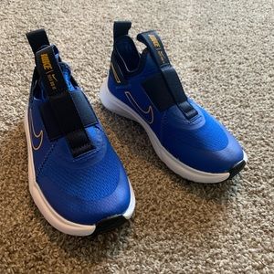 Nike Flex Plus size 12c